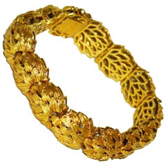 Unusual Unoaerre Gold Bracelet