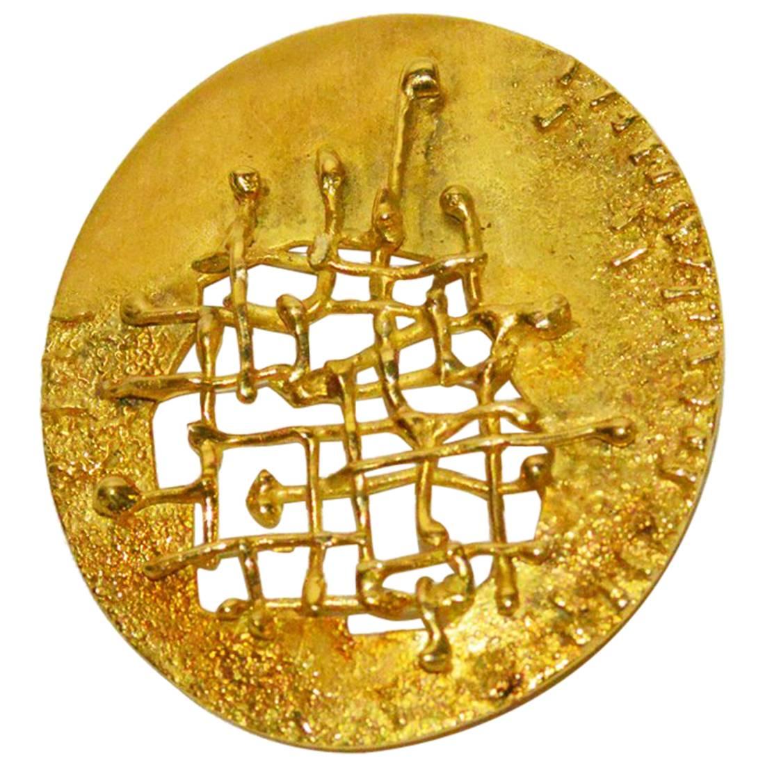 Fridl M. Blumenthal Rare Gold Sculptured Brooch