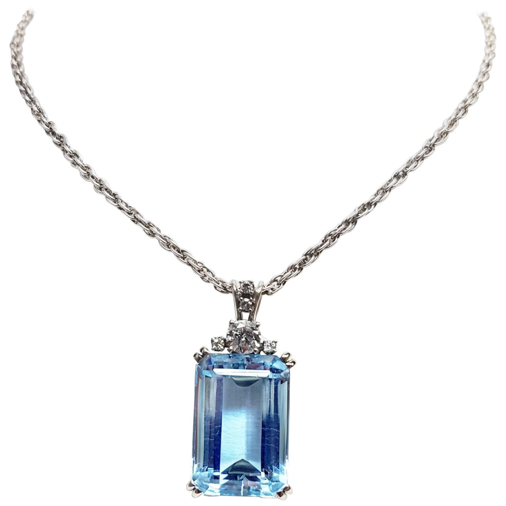 12 Carat Aquamarine Diamond Pendant