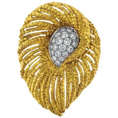 Carvin French 1.75 Carat Diamond 18k Gold Brooch