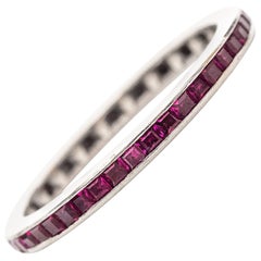 Retro 1950s Red Ruby Eternity Wedding Band Ring