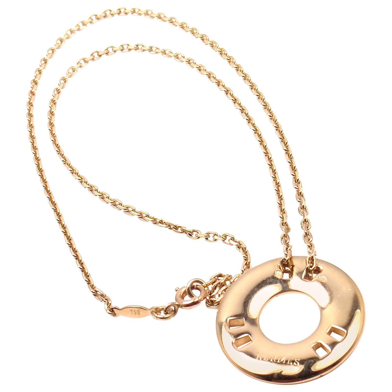 Hermes Paris Round H Yellow Gold Pendant Necklace