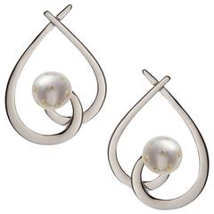 Lust Pearls Aria Earrings South Sea Pearls 0.32 Carat White Diamonds