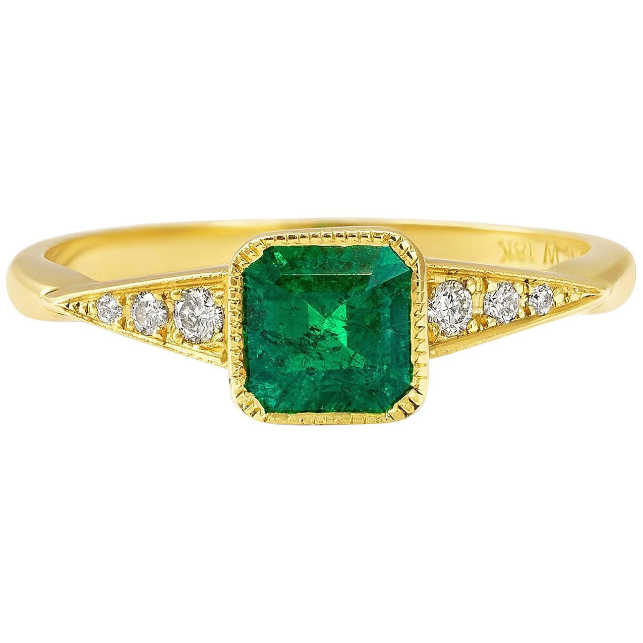 Cushla Whiting Vivid 0.51 Carat Muzo Emerald, Diamond Engagement ring For Sale