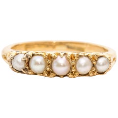 1890s Victorian Antique Pearl and 18 Karat Yellow Gold Ring