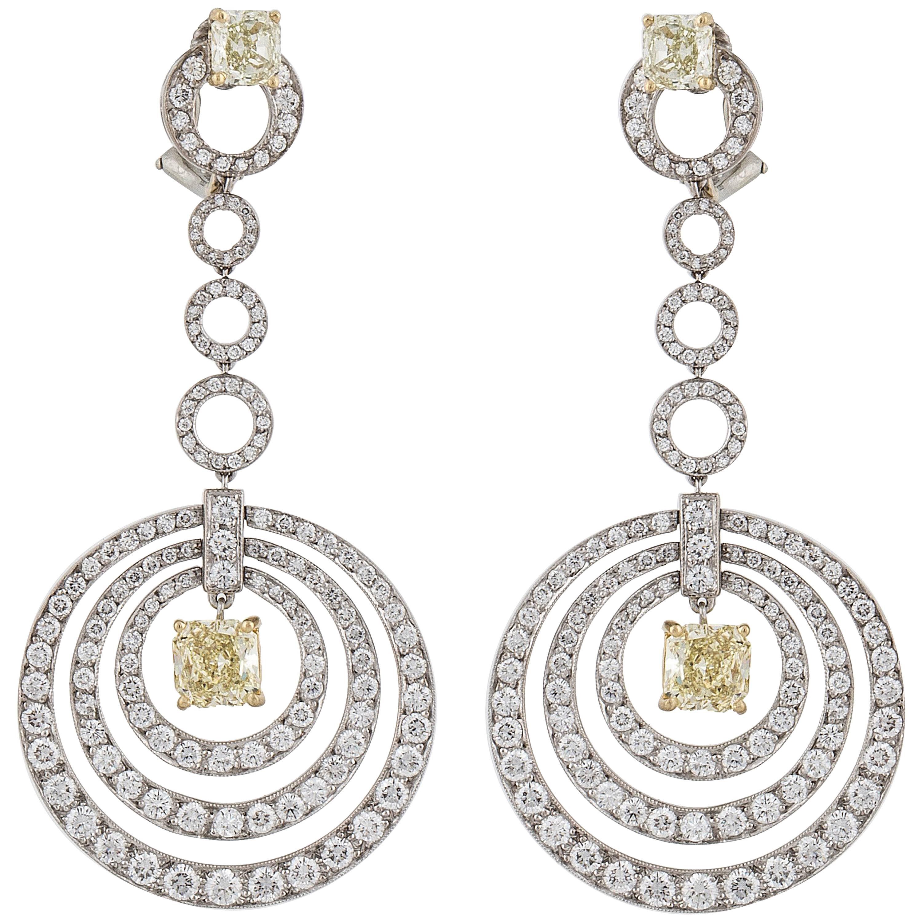 Graff Concentric White and Yellow Diamond Earrings in 18K Gold