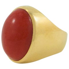 Large Cabochon Sardinian Red Coral Gold Ring