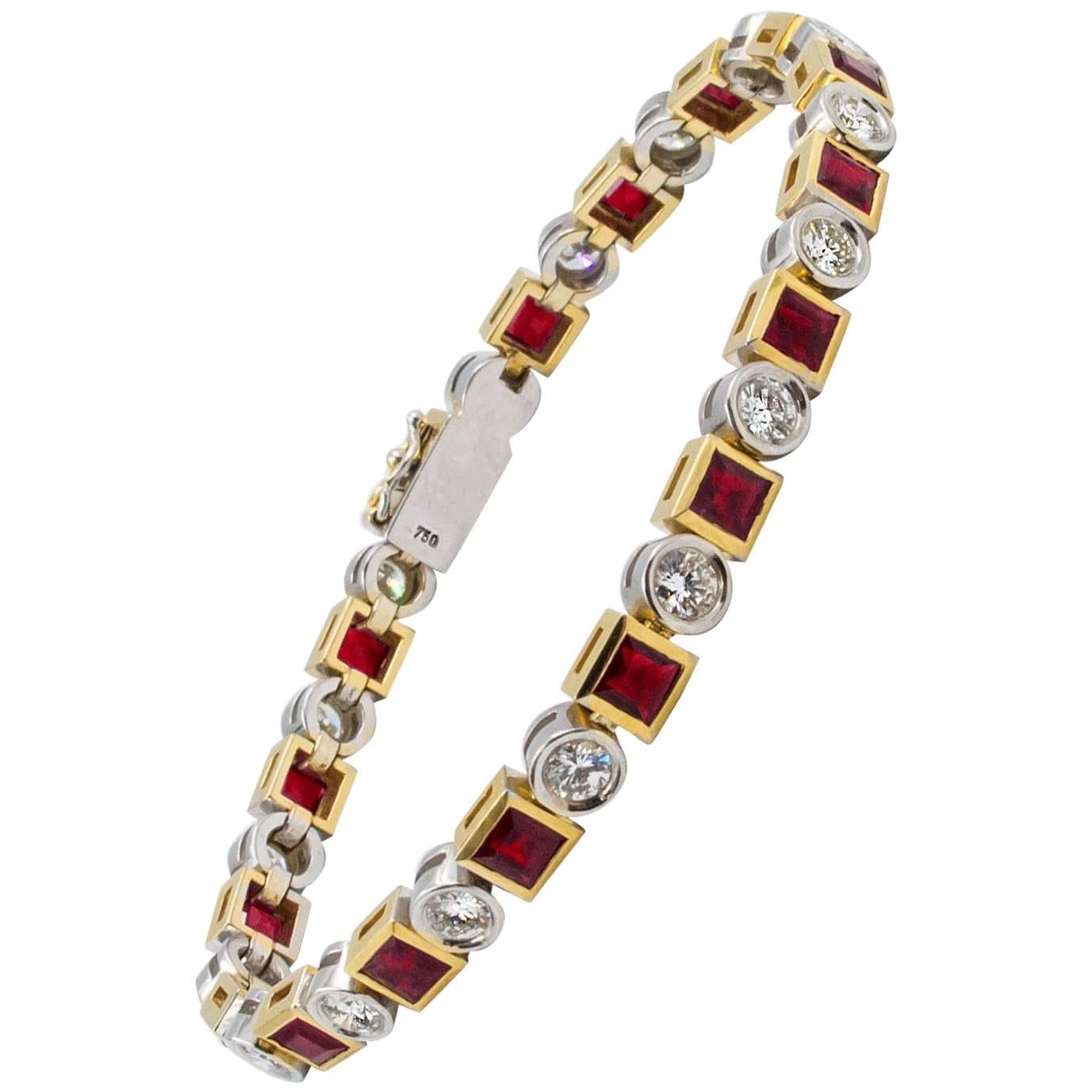 9.97 Carat Ruby Diamond Gold Bracelet