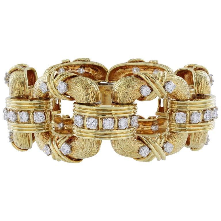 Open Link Gold Bracelet at 1stdibs