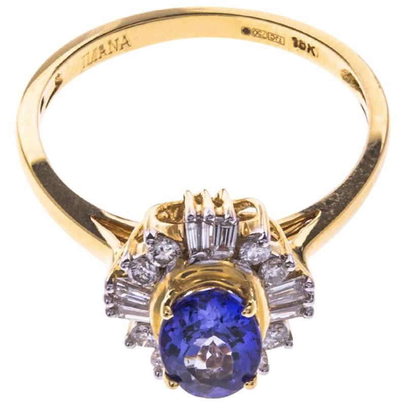 18 Carat Gold 1.27 Carat Tanzanite and Diamond Cocktail Ring For Sale