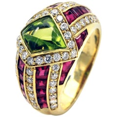 Peridot Ruby and Diamond Gold Ring 10