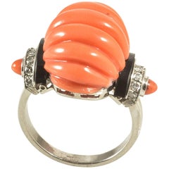 Coral Diamonds Onyx Cocktail Ring, circa 1940 10
