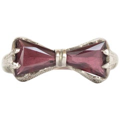 1920s Art Deco  1.00 Carat Natural Garnett Engagement Ring