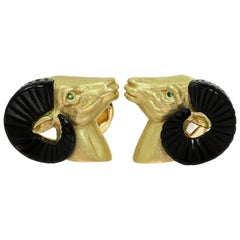 Safari Curved Onyx Emerald Yellow Gold Rams Head Cufflinks