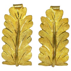 Buccellati Textured Gold Leaf Earclips 7