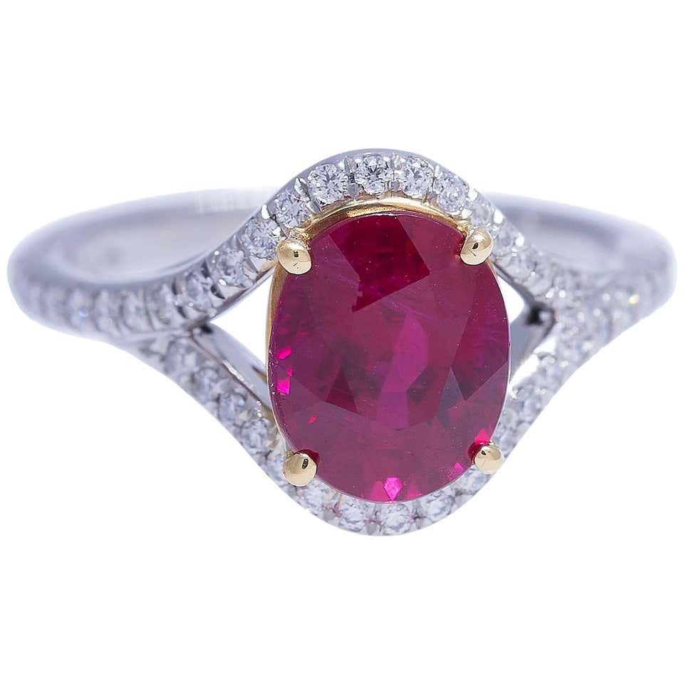 Ruby and Diamond Ring For Sale at 1stdibs