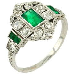 Art Deco 0.50 Carat Emerald and Diamond Platinum Ring