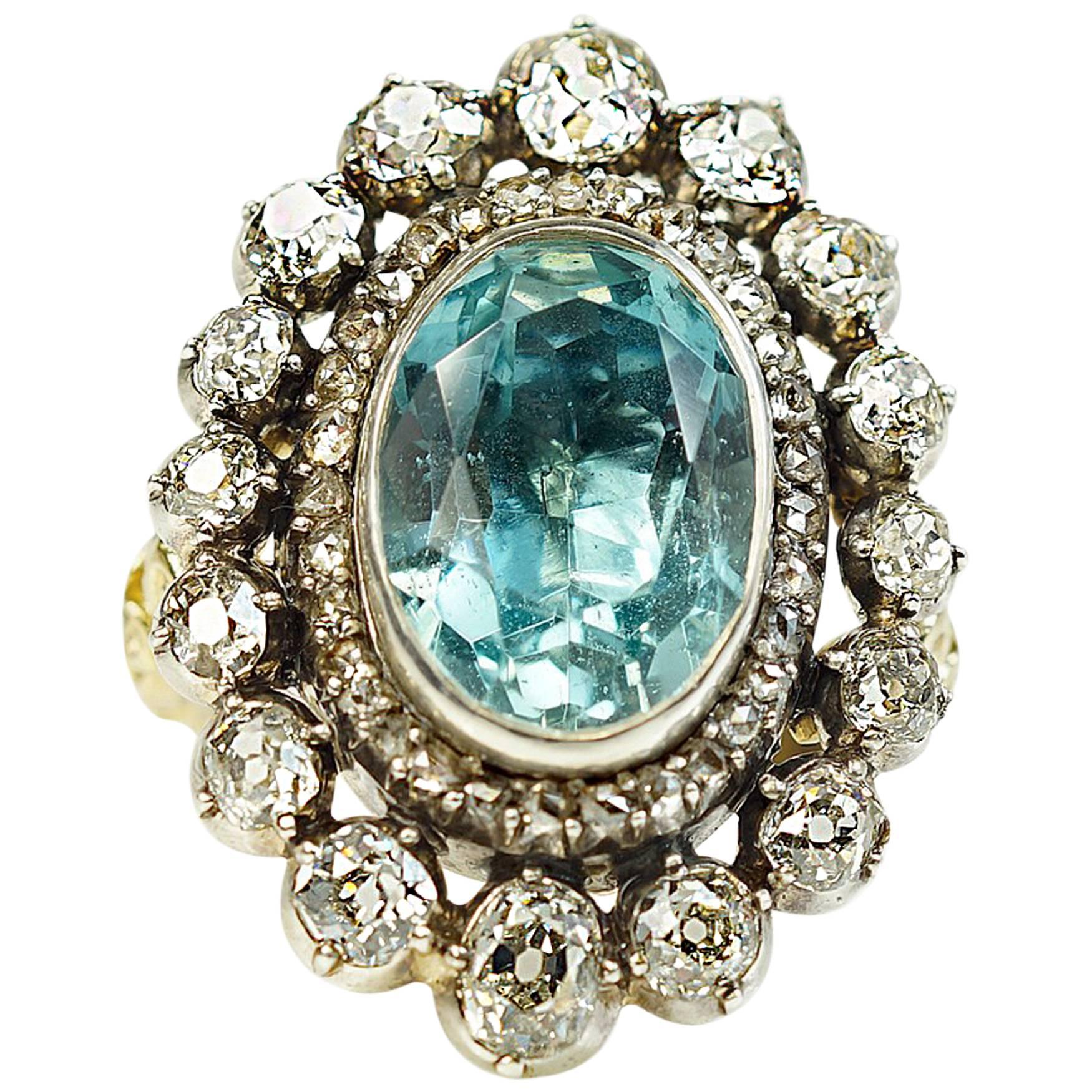 Old Aquamarine and Diamond Ring For Sale
