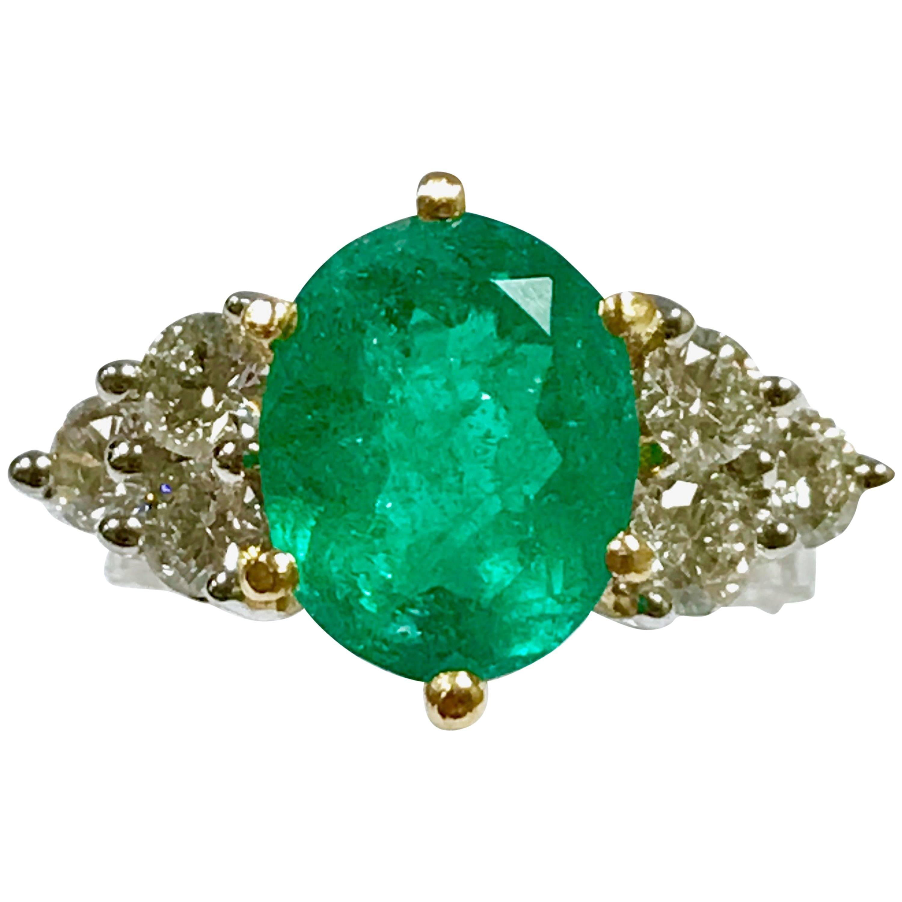 Emerald and Diamonds White and Yellow Gold