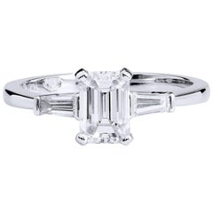 H 
H 1.13 Carat Diamond Engagement Ring