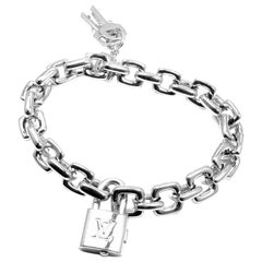 Authentic LOUIS VUITTON Brassle LV padlock 19 M8138E Bracelet #260