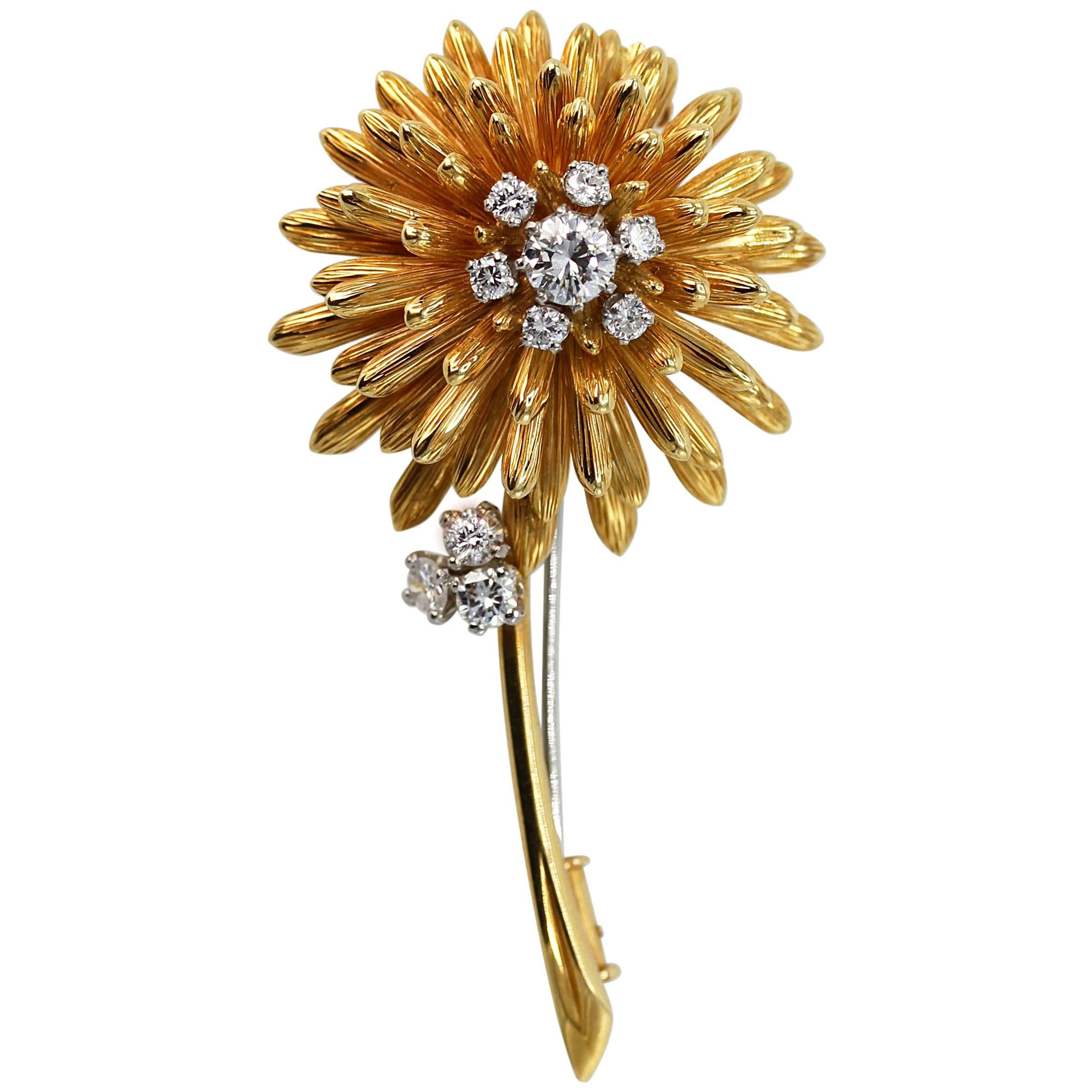 1970s Cartier Diamond and Yellow Gold Flower Brooch