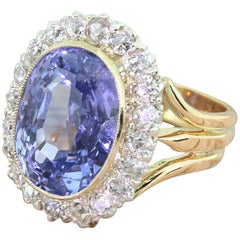 Art Deco 9.14 Carat Natural Ceylon Sapphire and Diamond Ring