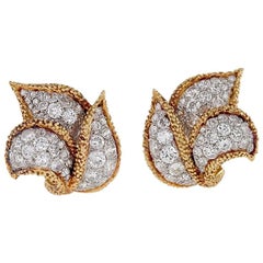 Van Cleef & Arpels Paris Mid-20th Century Diamond and Gold Earrings 1