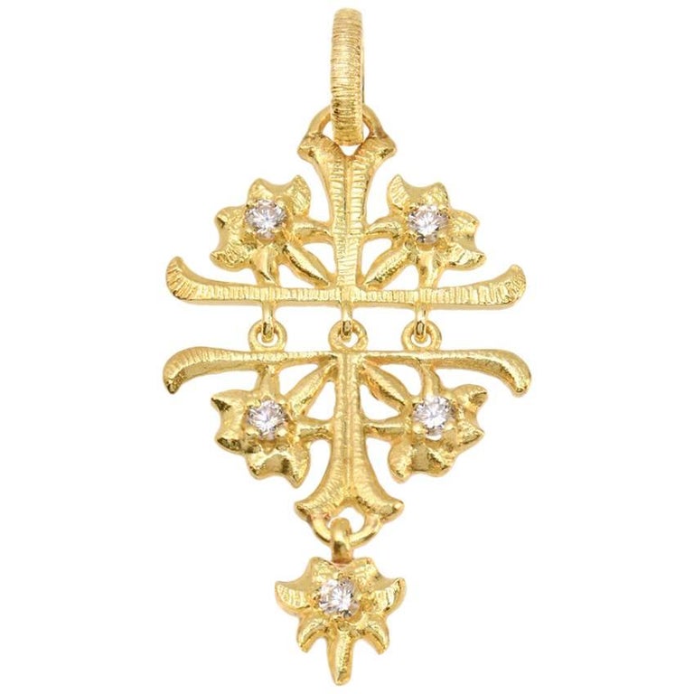 LALAoUNIS Aurelia Articulated Pendant in 18 Karat Gold with Diamonds
