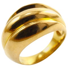 1970s 18K Gold Wave Ring