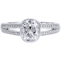 GIA Cert 1,07 Carati Brilliant Cushion Cut Bezel Diamond Split Shank Ring 5,25