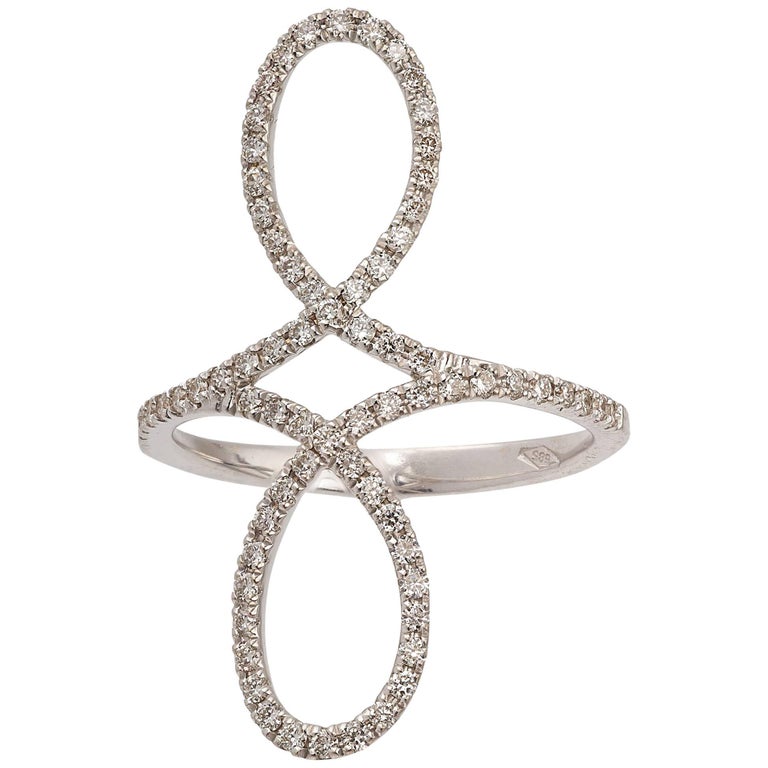 Fashion Ring White Gold with 75 Diamonds For Sale at 1stDibs