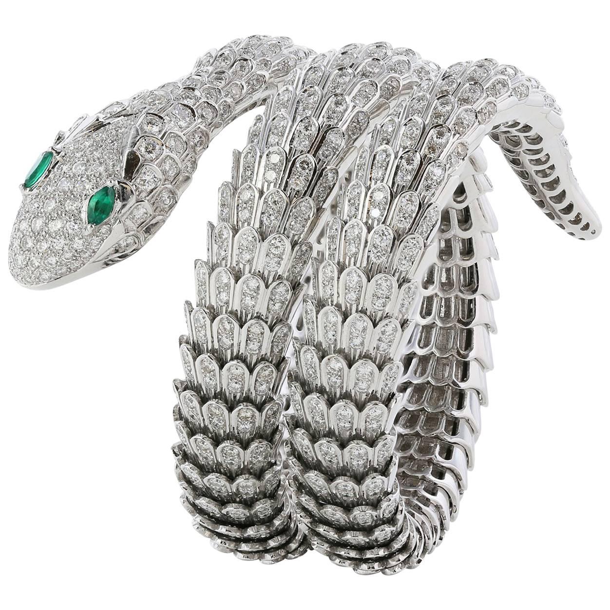 Diamond Emerald Eye Snake Bracelet For Sale