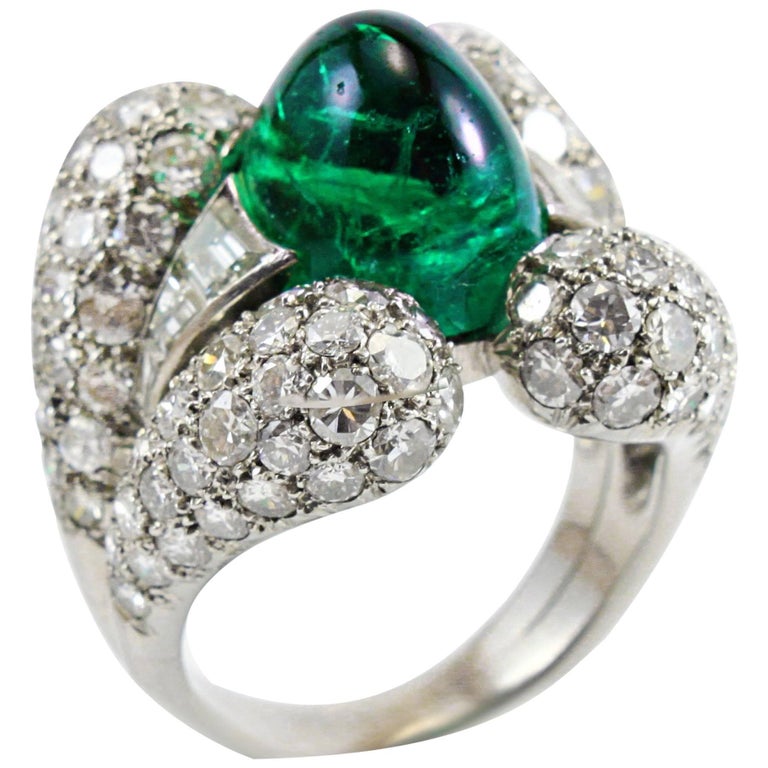Platinum Retro Emerald Cabochon Diamond Ring For Sale at 1stDibs