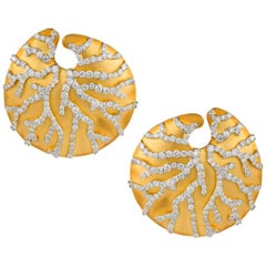 Umrao Gold Diamond Scallop Earclips