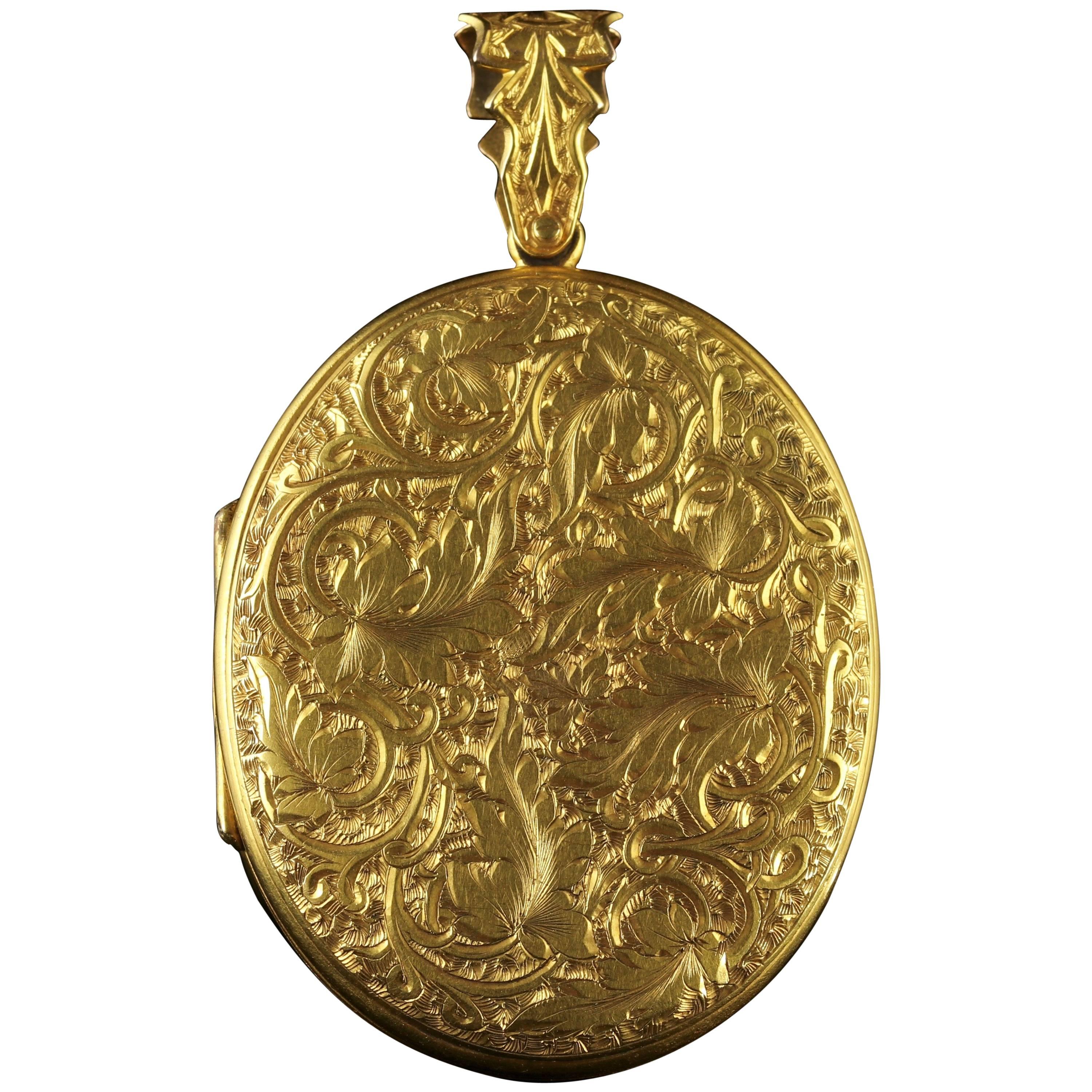Antique Victorian Large 15 Carat Gold Locket, circa 1900