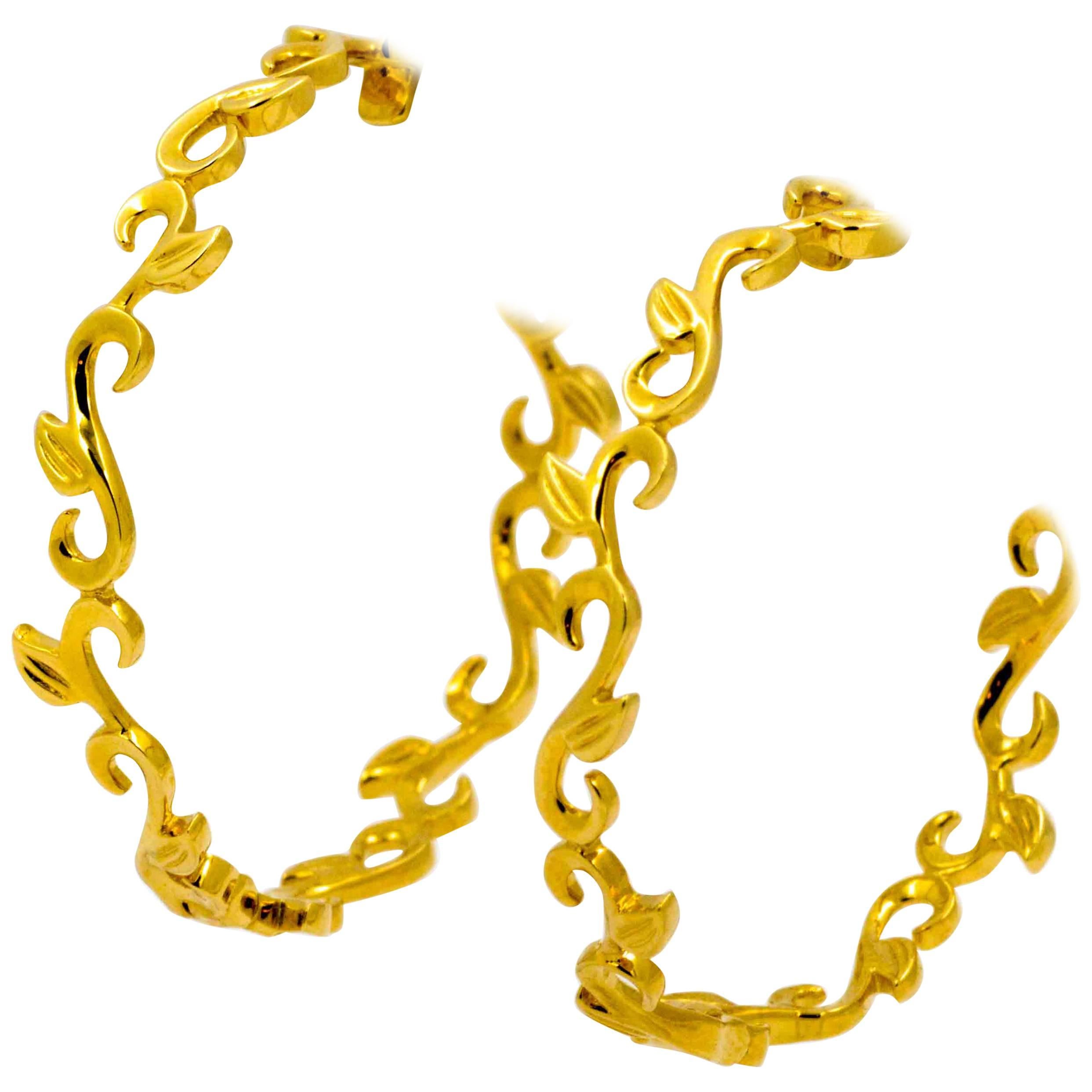 Katie Decker 18 kt Yellow Gold Ivy Scroll Hoop Earrings