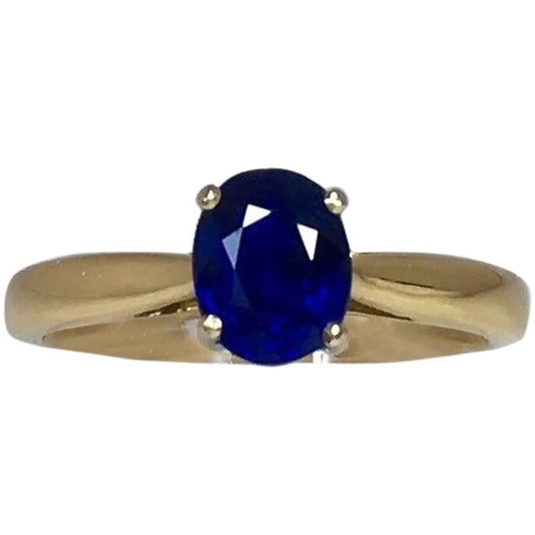 GIA Certified 1.31 Carat Untreated Blue Sapphire Solitaire Ring, 18 Karat Gold