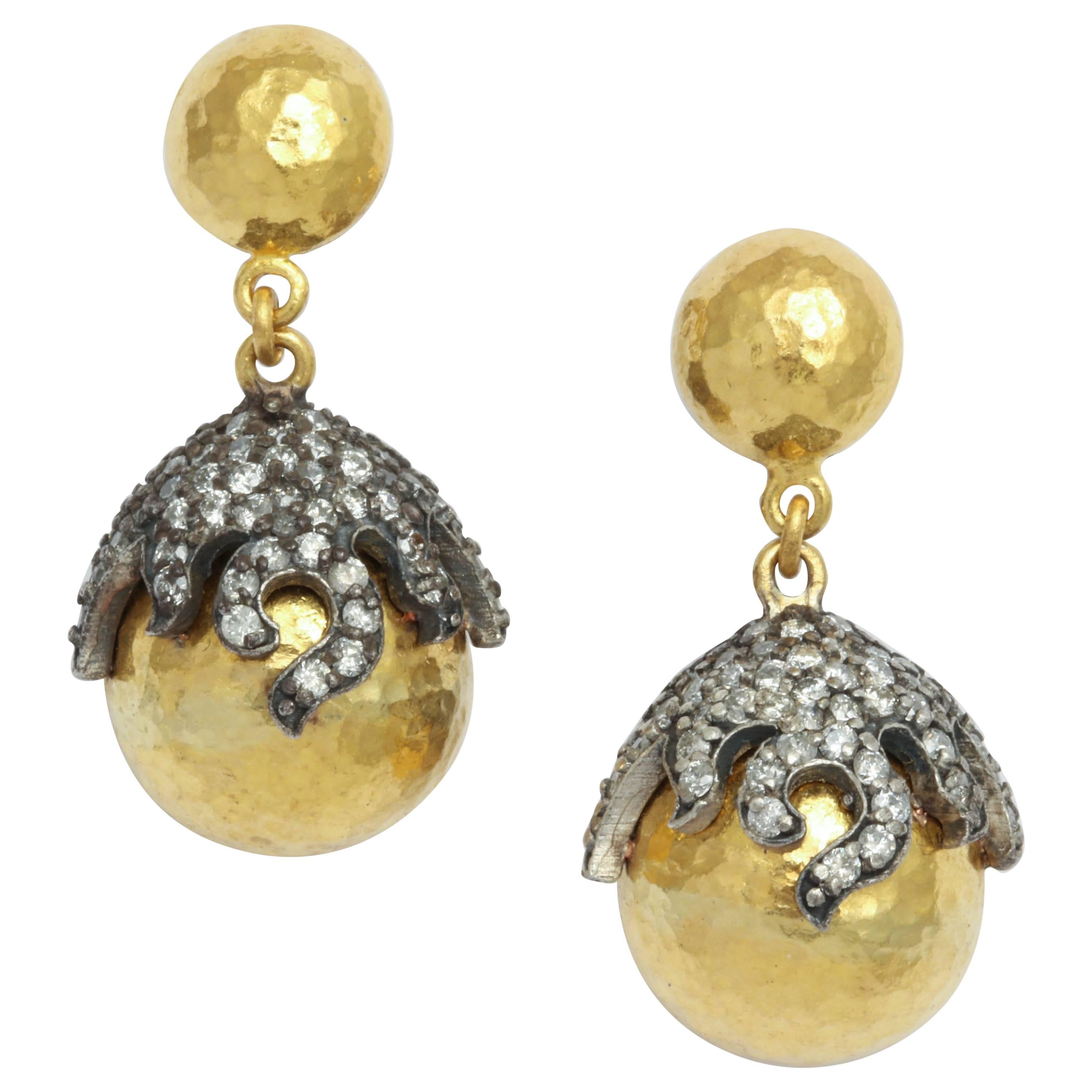 Gold Rhodium Plated Silver Diamond Starfish Globe Earrings For Sale