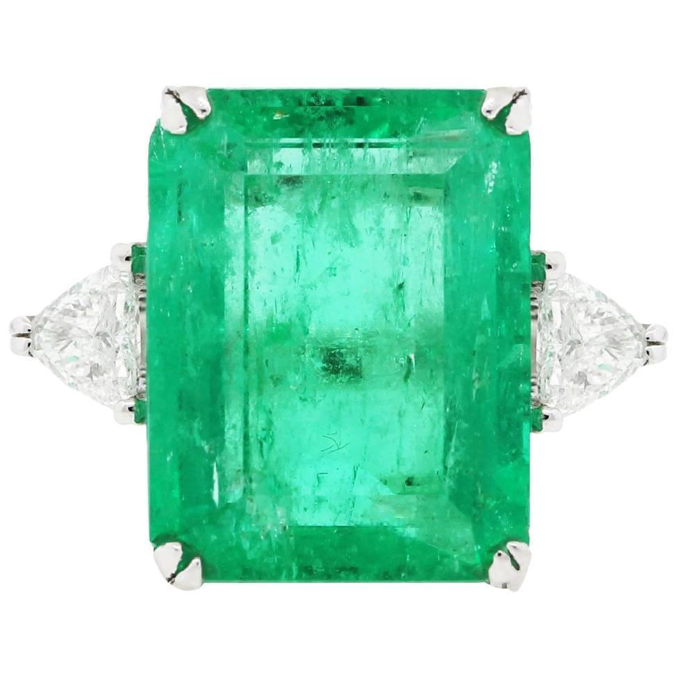 14 Carat Emerald Cut Emerald Diamond Ring