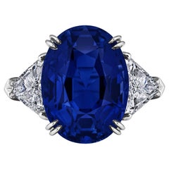 Harry Winston 10.53 Carat Natural Oval Sapphire Diamond Platinum Ring