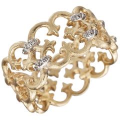 Jude Frances Diamond “Cipriani” Ring in 18 Karat Yellow Gold