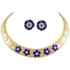 Van Cleef & Arpels Diamond and Lapis Lazuli Necklace Suite 9