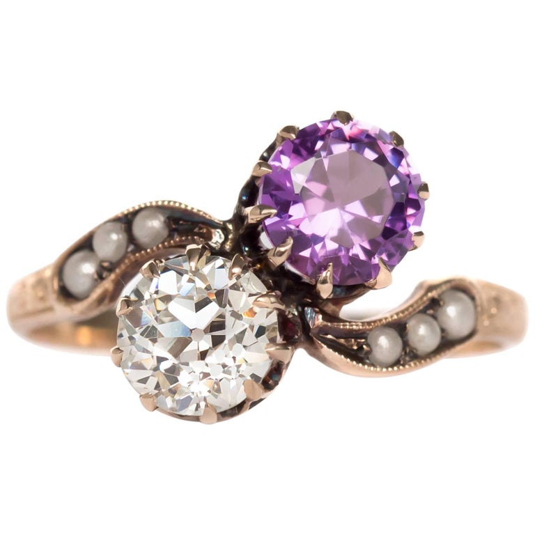 1890s Victorian Yellow Gold Opal Diamond Wedding Band Ring 1890s Victorian Yellow Gold Opal Diamond Wedding Band Ring