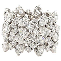 Bracelet d'éternité en diamant blanc taille fantaisie. Plus de 12 carats de diamants !