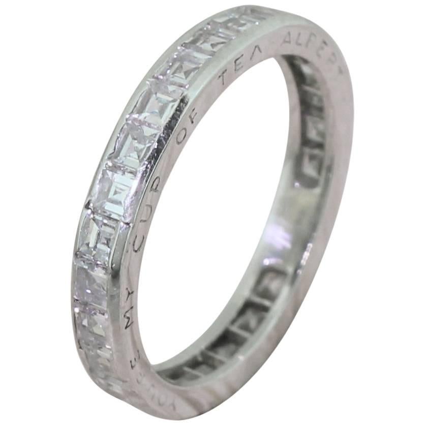 Mid-Century 2.16 Carat Carré Cut Diamond Eternity Ring, Dated 1950 For Sale