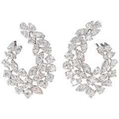 Boucles d'oreilles en forme de tourbillon de diamants