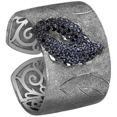 Alex Soldier Black Spinel Sterling Silver Platinum Textured Cuff Bracelet 10