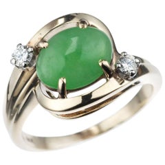 Vintage Jade and Diamond Ring in 14 Karat Yellow Gold