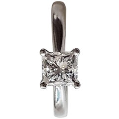 0.90 Carat Princess Diamond Solitaire Platinum Engagement Ring, G VVS2 HRD